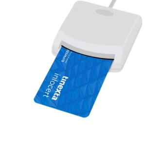 Lettore smart card con carta Tinexta Infocert inserita
